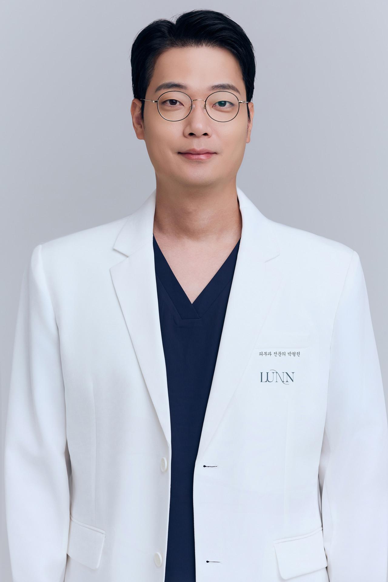 Dr. WooChul Han portrait